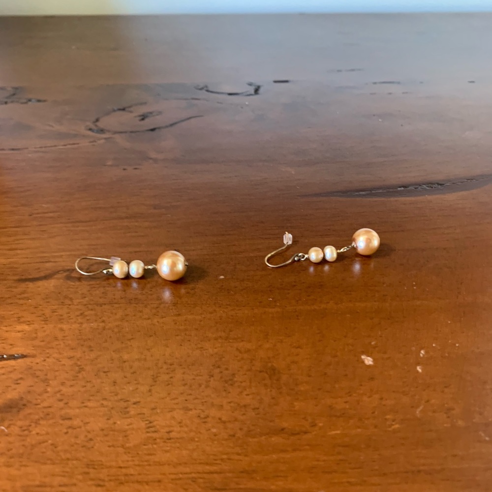 Anthropologie | Pearl Earrings - Picture 9 of 10